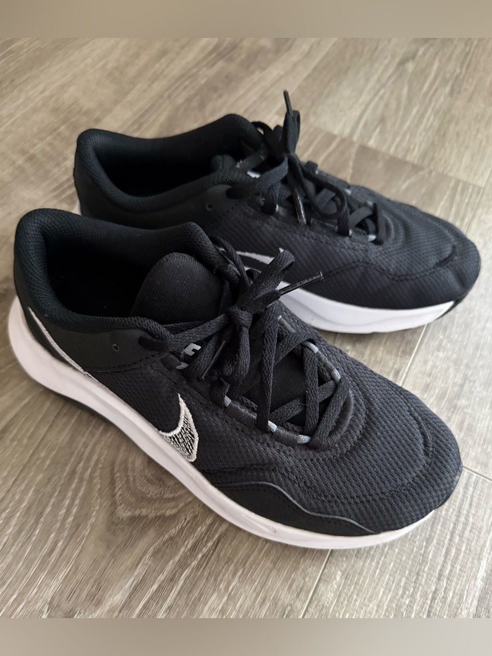 Nike Black Athletic Sneakers Size 7 Women